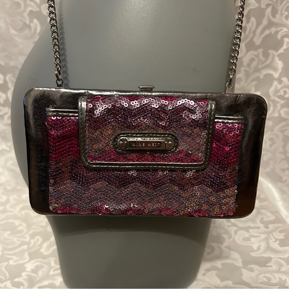 Nine West Sequins Clutch Crossbody, Pink And Silver, 7.5x4 Inches, Silver Chain